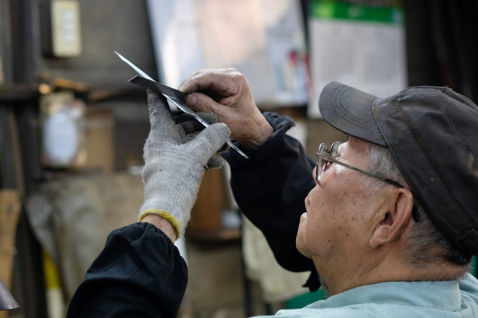 Unveiling the Hidden Gem: Yaegashi Uchihamono Seisakusho - A True Forge ...